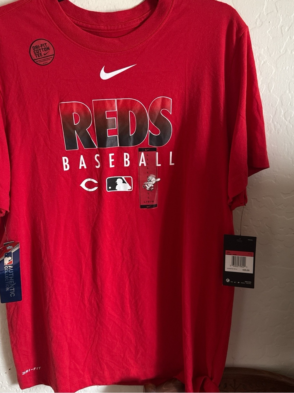 IC COLLECTION Reds Baseball T-Shirt - Red
